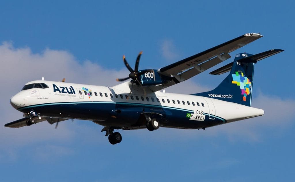 atr_72_600_azul_1820