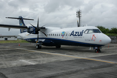 Primeiro ATR-72 da Azul chega em Confins