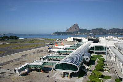 Aeroporto Santos Dumont aumenta fiscalização do serviço de táxi