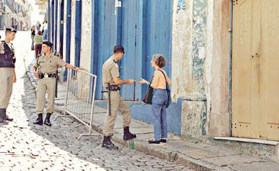 De olho na Copa de 2014, Polícia Militar cria unidade para atender turistas