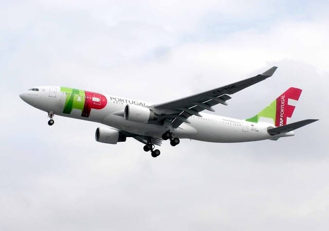 TAP e Azul assinam acordo codeshare