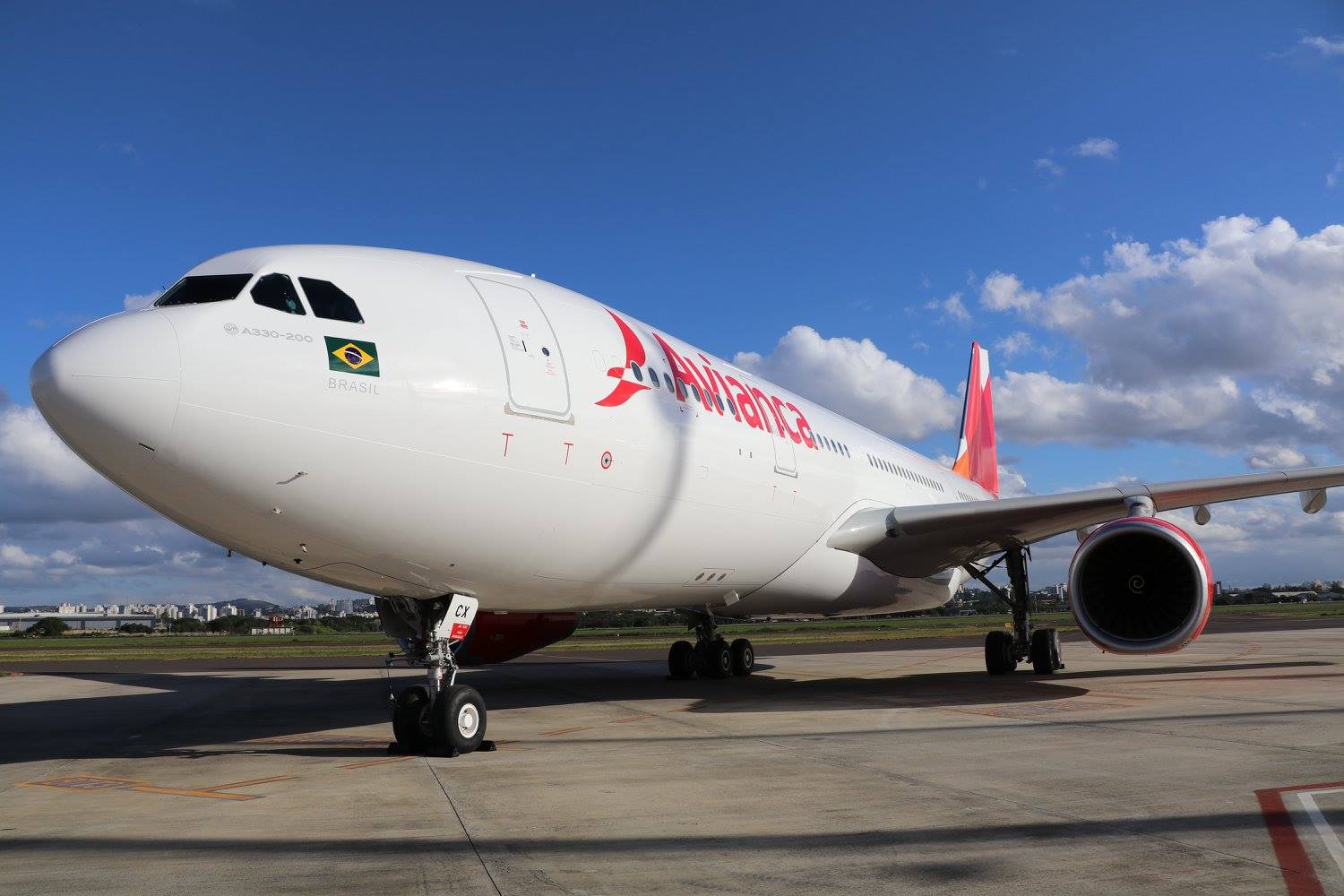 Conheça detalhes do Airbus da Avianca Brasil que fará os voos de SP para Miami e Santiago