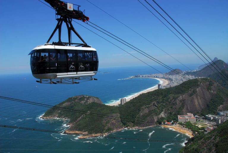 Passagens aéreas promocionais de ida e volta a partir de R$ 218; acesse lista completa de ofertas