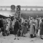 Como era viajar de avião em 1950? Confira no especial 100 anos da KLM