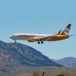 Low cost Flybondi aumenta voos para o Brasil; saiba tudo sobre a companhia