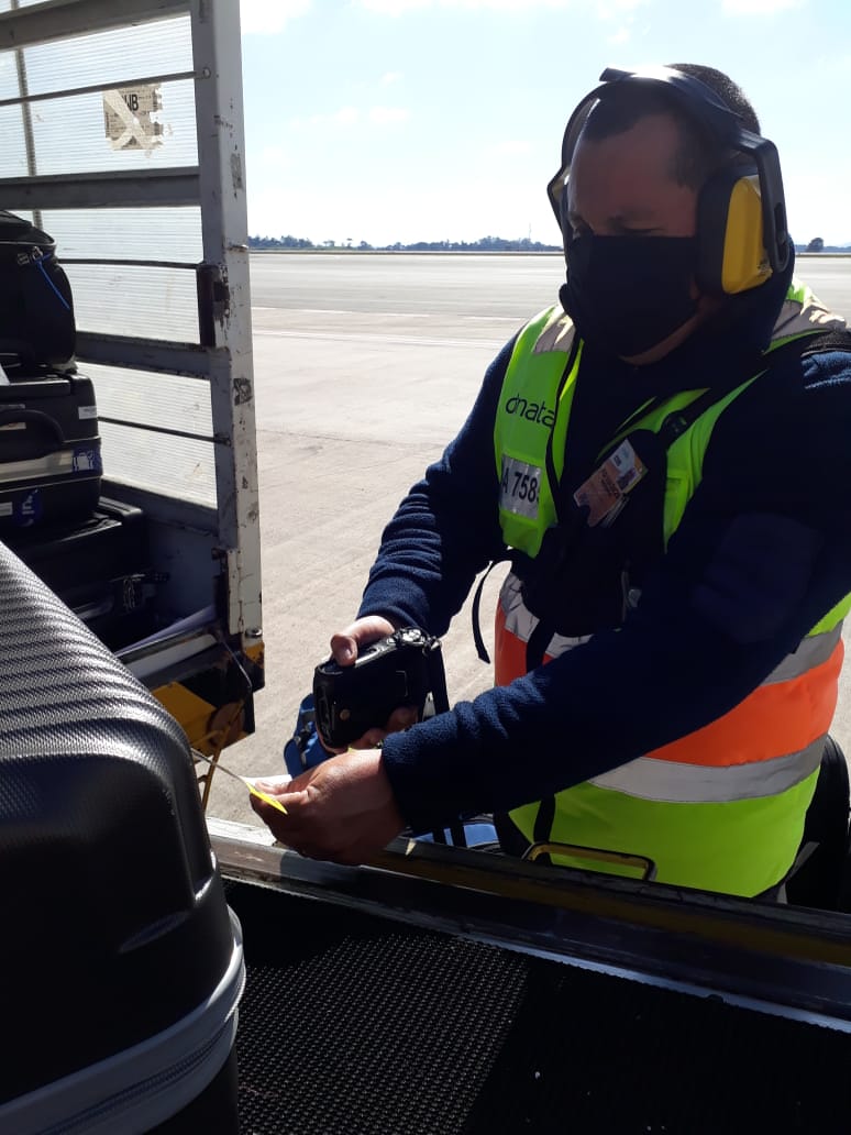 Conheça  tecnologia que rastreia bagagem em todos os voos da Azul