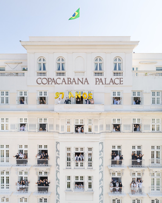 Copacabana Palace faz 97 anos e anuncia reabertura para 20 agosto