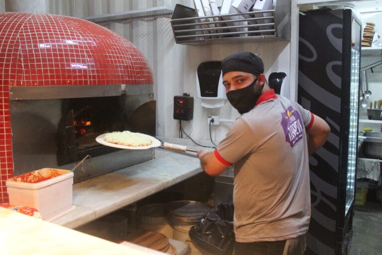 Boteco e Pizzaria Itapeva, em Campos do Jordão, oferecem gastronomia diferenciada
