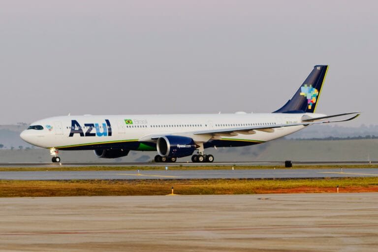 Azul anuncia parceria inédita e inovadora com a Lilium