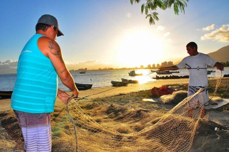 Litoral Norte de SP movimenta temporada de outono com eventos