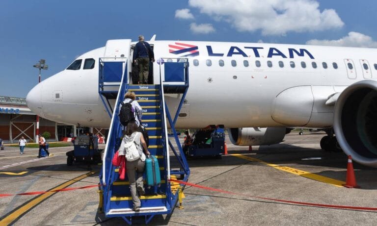 Latam volta a operar em 18 das suas 26 rotas internacionais