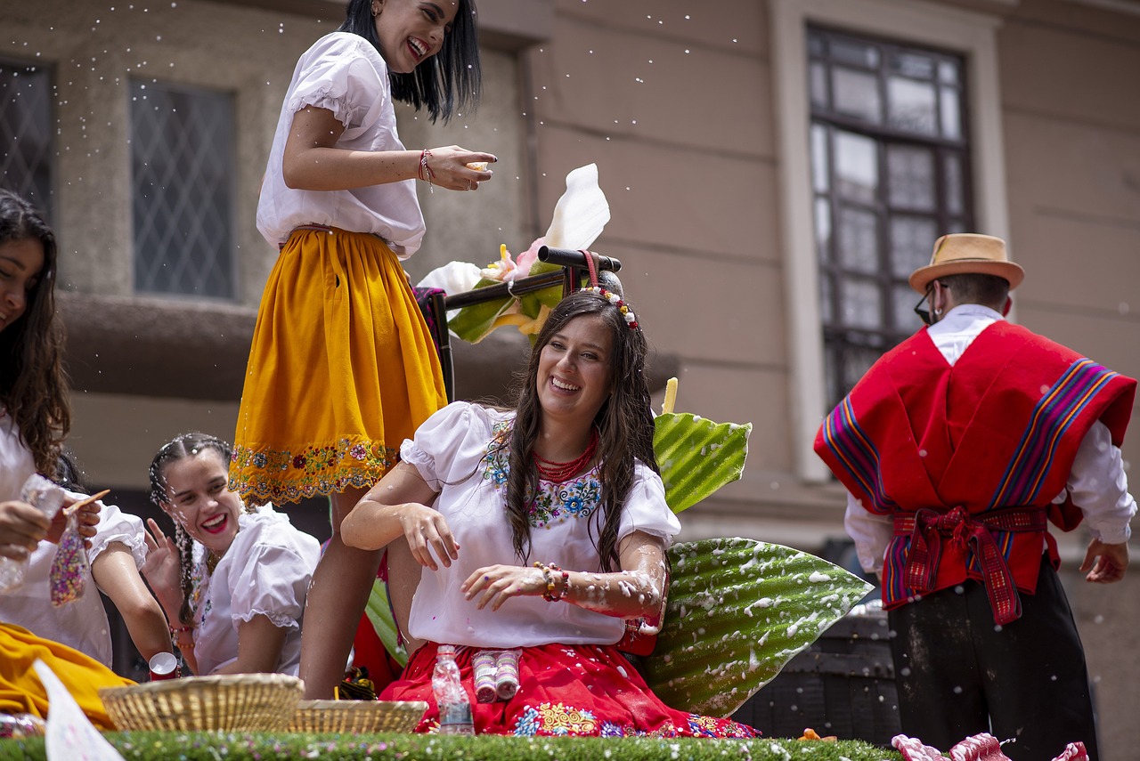 Com mais de 11 milhões de turistas, Carnaval movimenta mais de R$ 1,5 bi em Minas
