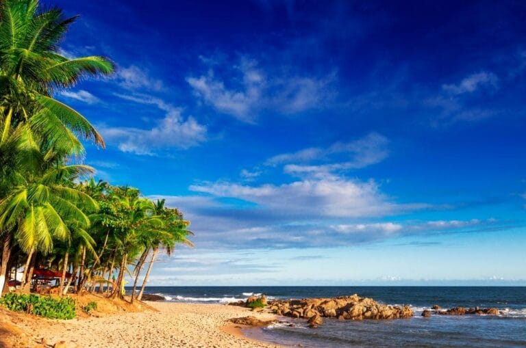 Últimas vagas! Pacotes promocionais para Salvador, Porto Seguro e João Pessoa
