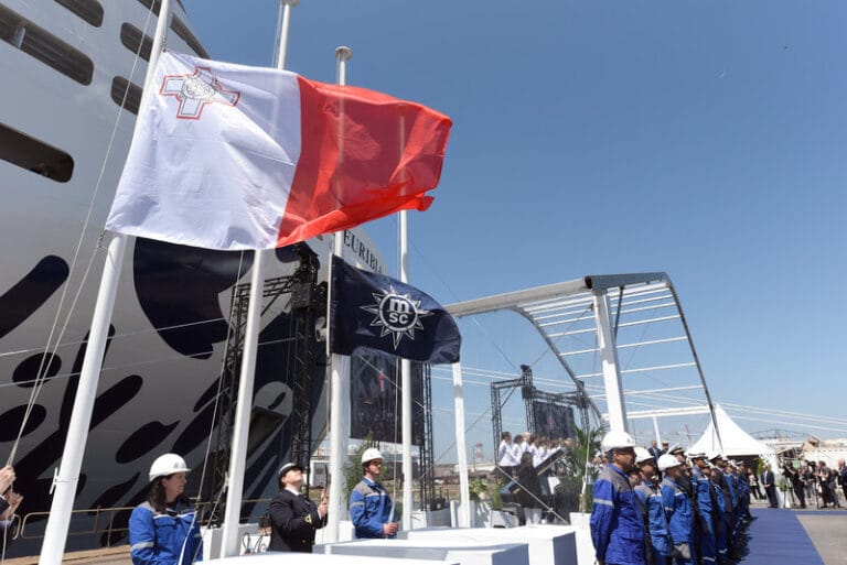 Navio com maior eficiência energética de todos os tempos é entregue na França