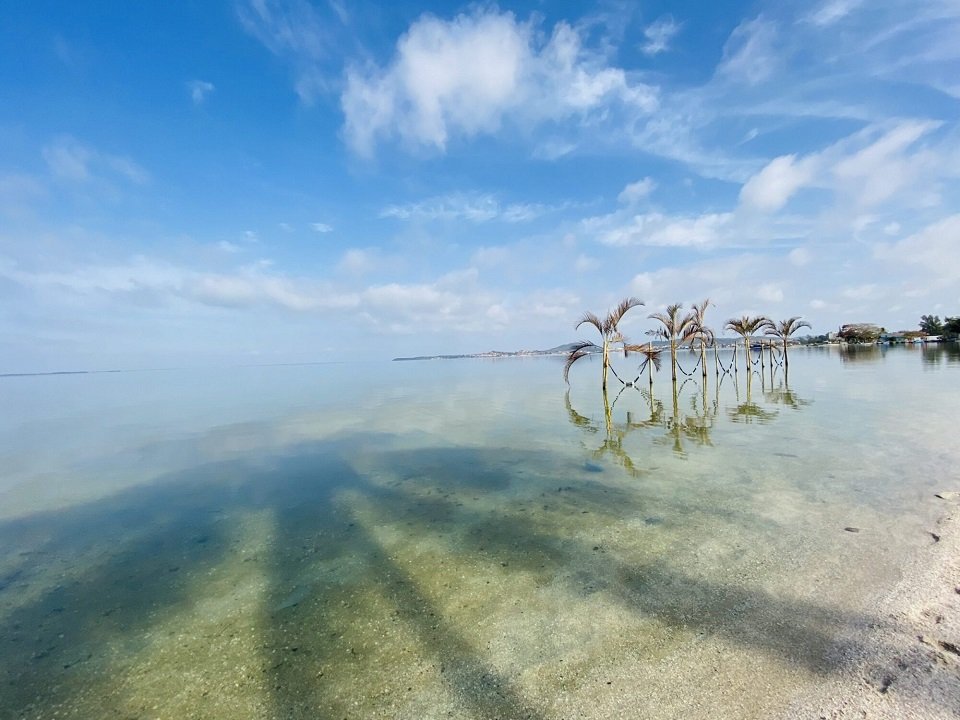 Confira a lista de 42 praias e marinas brasileiras que irão receber a Bandeira Azul