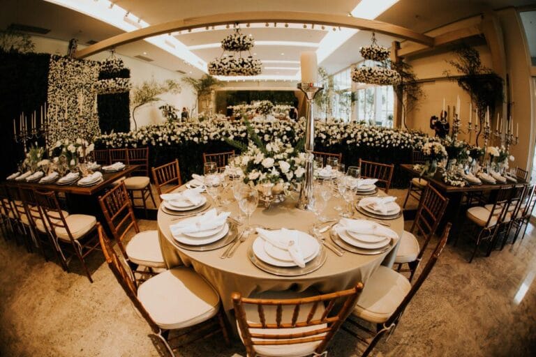 Celebre o amor em meio à natureza: DAJ Resort oferece Destination Wedding em Ribeirão Claro (PR)