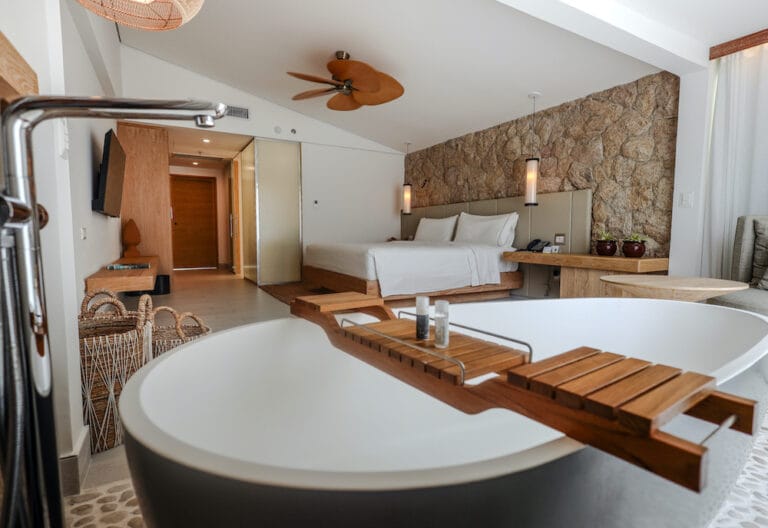 Primeiro resort Westin no Brasil comemora dois anos de operações