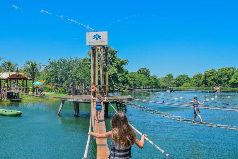 Nascente Azul tem atividades para toda a família em Bonito