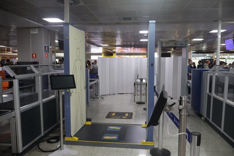 Governo dos EUA doa US$ 2 milhões em equipamentos de segurança para Guarulhos