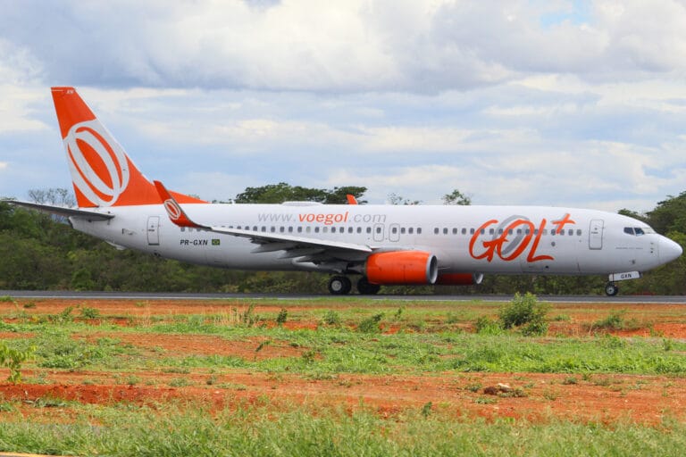 Aeronave da Gol no Aeroporto de Montes Claros